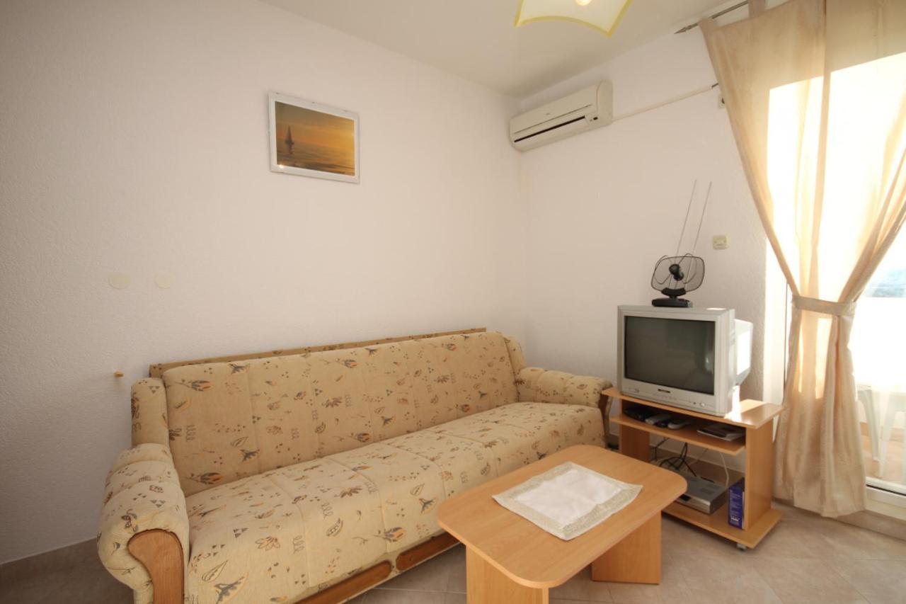 Apartments With A Parking Space Seget Vranjica, Trogir - 8507 Exterior photo